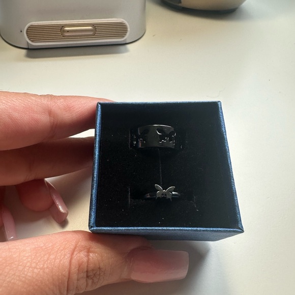 matching rings - Picture 3 of 5